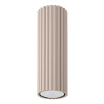 Lampa sufitowa Karbon 20 l, kolor taupe, w kształcie cylindrycznym z rowkami. Posiada oprawę na żarówkę GU10. Ujęcie frontalne, zawieszona, na jednolitym tle. Wymiary i detale struktury widoczne w projekcie.