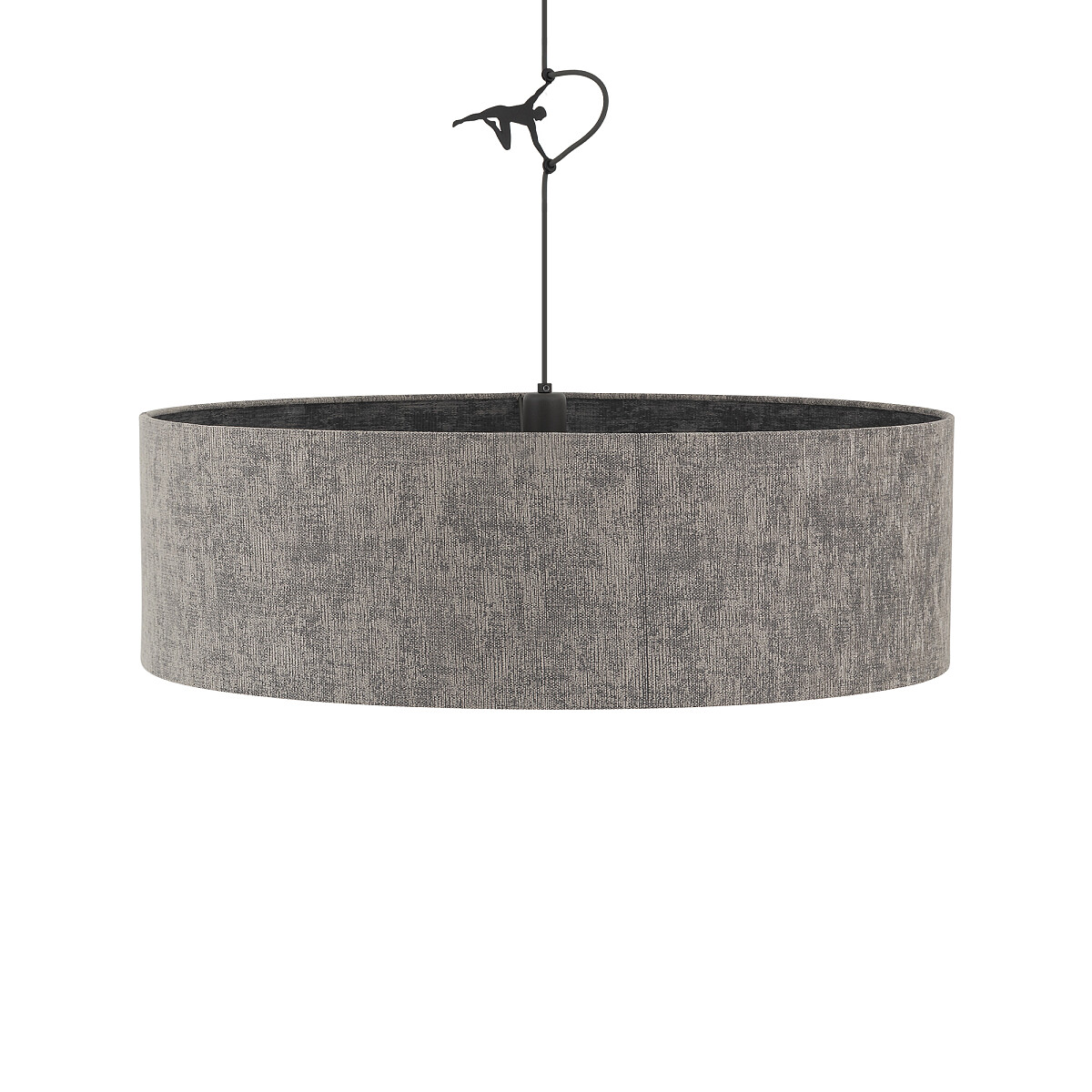 Lampa wisząca Lago L w szarym kolorze, o okrągłym kształcie. Wykonana z teksturowanego materiału, zawieszona na czarnym przewodzie. Przeznaczona na jedną żarówkę E27. Ujęcie frontalne, ukazujące całą konstrukcję.