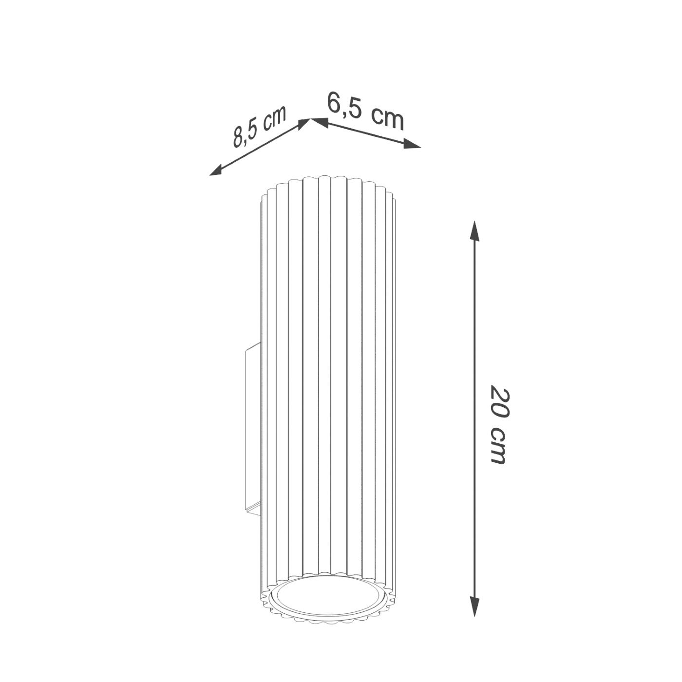 Kinkiet Karbon 20 w kolorze białym, o cylindrycznym kształcie, z żłobioną fakturą. Wymiary: wysokość 20 cm, średnica 8,5 cm, głębokość 6,5 cm. Przeznaczony na dwie żarówki GU10. Montowany na ścianie, z widocznym uchwytem.