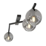 Lampa sufitowa Naton z trzema kulistymi kloszami z przyciemnianego szkła, osadzona na czarnej, grafitowej konstrukcji. Klosze E14 z widocznymi żarówkami, montowana w pozycji wiszącej. Wymiary i szczegóły konstrukcji nieokreślone.
