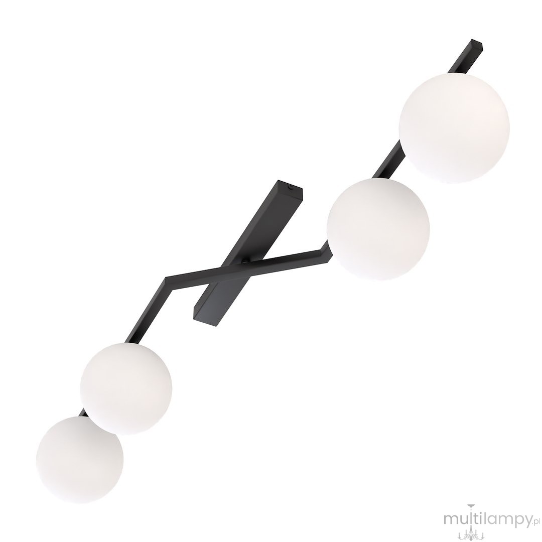 Lampa sufitowa Naton 4xE14 w kolorze czarnym z czterema białymi opalowymi kloszami, zamontowana na czarnej, metalowej konstrukcji w kształcie zygzaka, widoczna z góry. Wymiary i detale konstrukcji nie są określone.