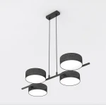 Lampa wisząca Drumz 4xE14 w kolorze czarnym z czterema okrągłymi kloszami na stelażu. Klosze z materiału tekstylnego, emitujące białe światło. Uchwyt sufitowy w minimalistycznym stylu, z dwoma przewodami.