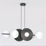 Lampa wisząca Volum 6xG9 w kolorze czarnym i białym, z sześcioma okrągłymi kloszami w różnych odcieniach, zawieszona na dwóch cienkich linkach. Klosze o matowej i błyszczącej fakturze, w tym jeden z otwartym punktem świetlnym.