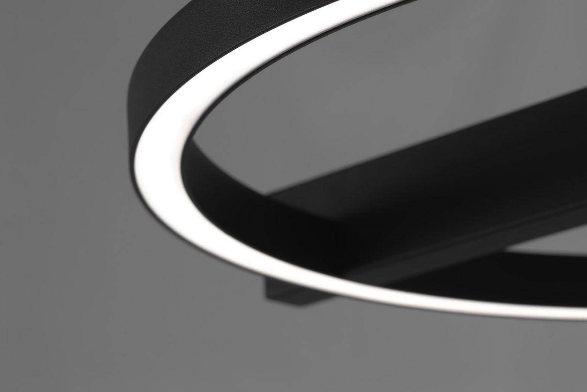 Czarna lampa wisząca Tivoli z jednym źródłem LED 24W CCT. Ujęcie z boku pokazuje okrągły kształt oraz białą, emitującą światło krawędź. Powierzchnia matowa, nowoczesny design.