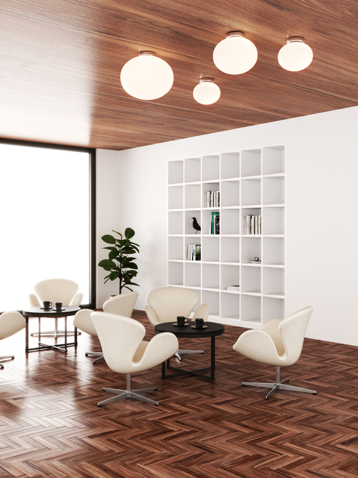 Lampa sufitowa Palla D30 z chromowaną podstawą, z jednym źródłem światła E27. Okrągłe, mleczne klosze w różnych rozmiarach, zawieszone na drewnianym suficie, w nowoczesnym wnętrzu z jasnymi fotelami i stołami.
