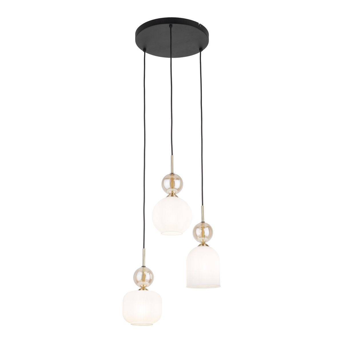 Lampa wisząca Sophia w kolorze białym z trzema kloszami, zawieszona na czarnych przewodach. Klosze mają różne kształty: cylindryczny, kulisty i stożkowy, z przezroczystymi elementami. Montowana do sufitu, z metalowymi detalami w kolorze złotym.