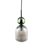 Lampa wisząca Sophia z kloszem w bursztynowym kolorze i zieloną, szklaną kulą na górze. Wykonana z przejrzystego materiału z pionowymi żłobieniami. Zawieszona na czarnym przewodzie, idealna do nowoczesnych wnętrz.