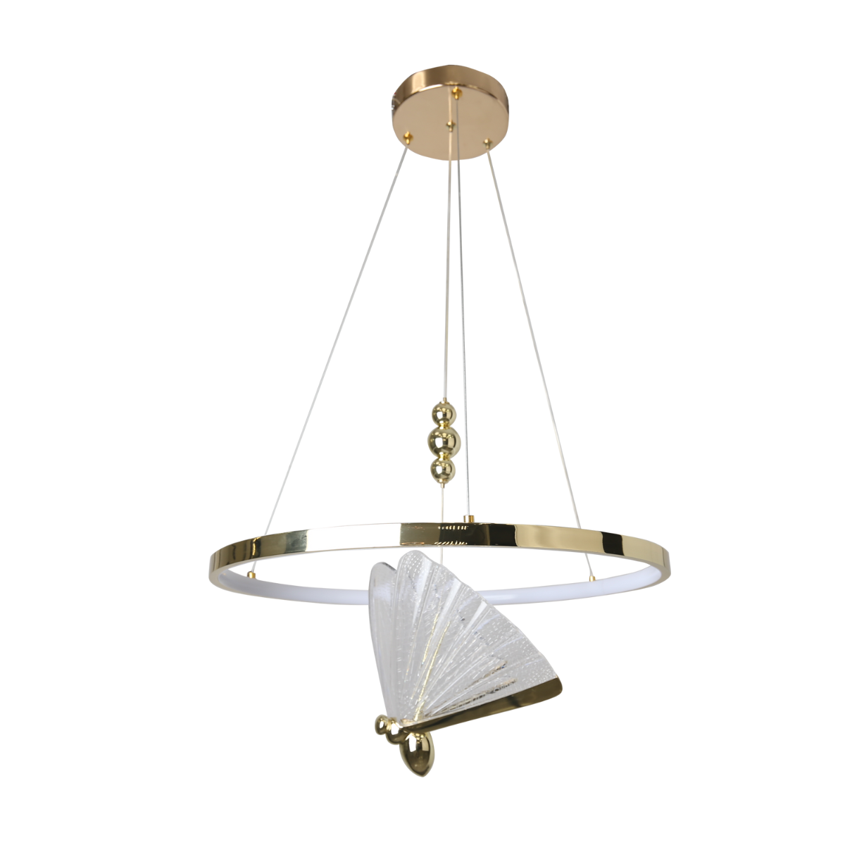 Lampa wisząca Marissa Ring z dwoma źródłami LED 33W, w kolorze złotym. Okrągła konstrukcja z przezroczystym kloszem w kształcie wachlarza, zawieszona na cienkich linkach. Elementy dekoracyjne w postaci złotych kulek.