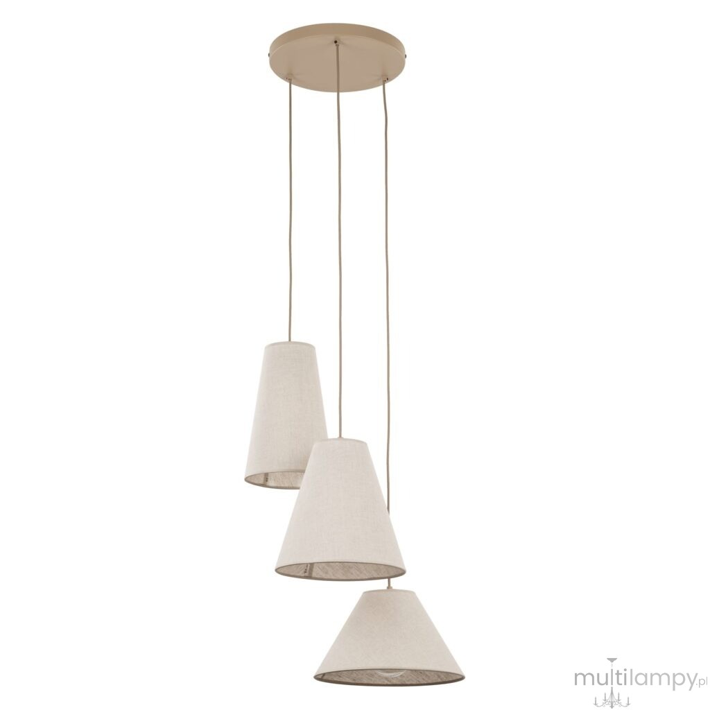 Lampa wisząca Coena Sabia w kolorze beżowym, z trzema abażurami w kształcie stożka, zawieszona na długich kablach. Abażury mają teksturowaną powierzchnię, a całość montowana na okrągłej podstawie sufitowej.