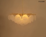 Lampa wisząca Suono 60 w kolorze złotym, z sześcioma oprawkami E14, posiada przezroczyste, okrągłe klosze o teksturowanej powierzchni, zawieszone na metalowej konstrukcji. Produkt umieszczony w centralnej pozycji, na jasnym tle.