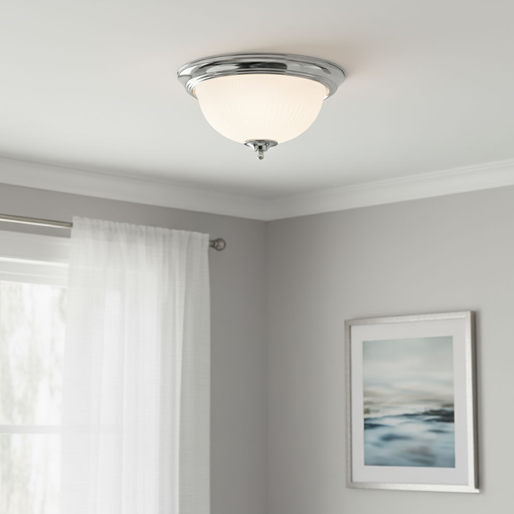 Lampa sufitowa American Diner IP44 w kolorze chromu, 2-punktowa, z okrągłym kloszem z mlecznego szkła. Ujęcie z dołu, zamontowana na suficie w jasnym wnętrzu z zasłonami i obrazem w tle.