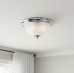 Lampa sufitowa American Diner IP44, 2-punktowa, w kolorze chromu. Szklany klosz o ribbowanej fakturze, montowana na suficie. Widok z dołu, na tle gładkiego sufitu. Idealna do wnętrz, zapewniająca eleganckie oświetlenie.