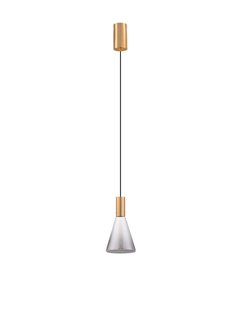 Lampa wisząca Sarduno z przydymionym szarym kloszem w kształcie stożka i złotym wykończeniem. Zawieszona na czarnym kablu, z pojedynczym źródłem światła LED 8W. Prosta, nowoczesna forma idealna do różnych wnętrz.