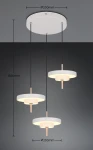 Lampa wisząca Keaton z trzema źródłami LED 30W, w kolorze szarym. Okrągła podsufitka o średnicy 300 mm, trzy zwisające klosze o średnicy 200 mm, zawieszone na czarnych przewodach, wysokość 1500 mm.