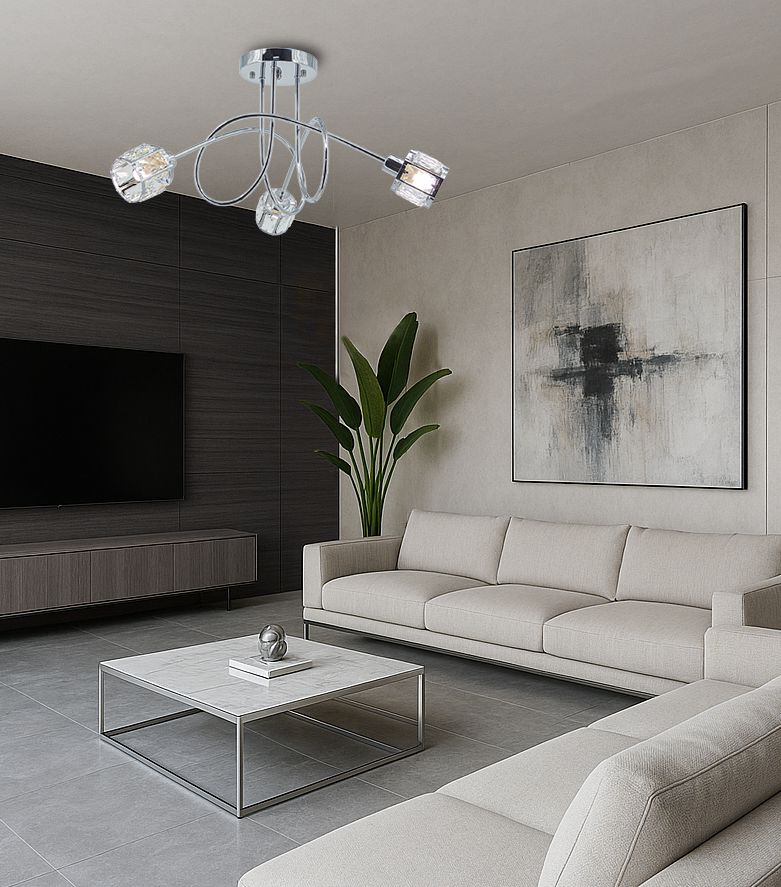 Lampa wisząca Aurora 3xE14 w chromowanej obudowie, z trzema kloszami w kształcie kostek. Zamontowana na suficie, otoczona nowoczesnym wnętrzem z jasnymi meblami i dużą rośliną w tle. Idealna do salonów.