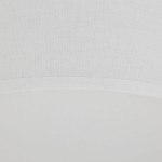 Plafon Cloud 4-punktowy w kolorze białym, o okrągłym kształcie. Wykonany z materiału tekstylnego o lekko teksturowanej powierzchni. Ujęcie z bliska, prezentujące górną część lampy. Brak widocznych napisów i logo.