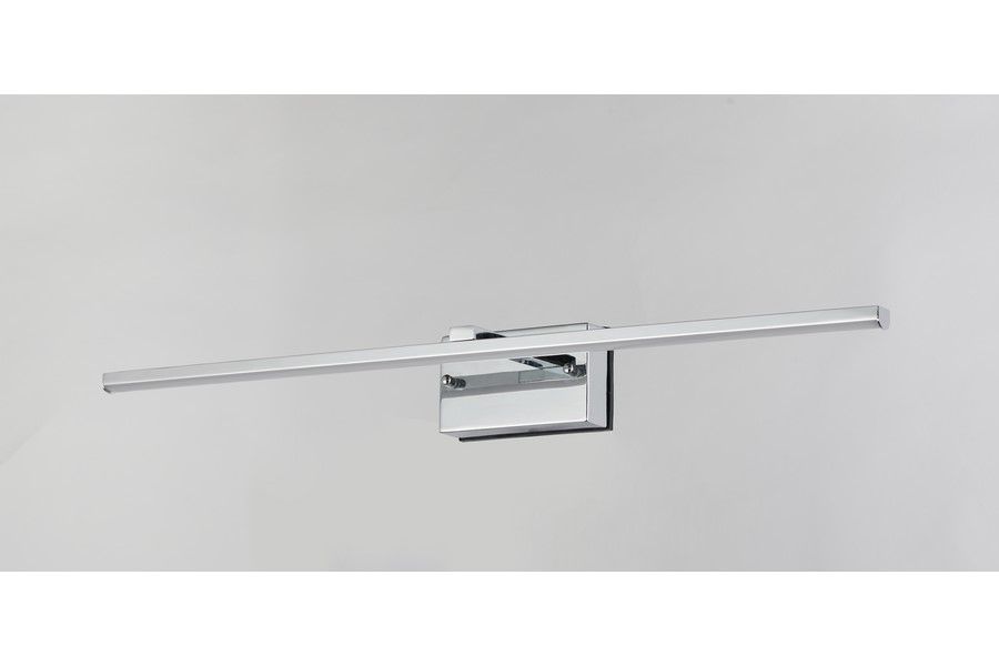 Kinkiet łazienkowy Lowell L60 LED 9W 4000K IP44 w chromowanej obudowie. Prosty, prostokątny kształt z długim, płaskim ramieniem. Zainstalowany na ścianie, oświetlenie skierowane w dół, idealne do łazienek.