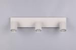 Lampa sufitowa Soka z trzema reflektorami GU10 w szarym kolorze. Prosta, prostokątna konstrukcja z rowkowanymi kloszami, zamontowana na gładkiej podstawie. Reflektory są skierowane lekko w dół, co umożliwia regulację oświetlenia.