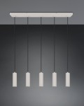 Lampa wisząca Soka z pięcioma oprawami GU10, w kolorze szarym. Posiada cylindryczne klosze z teksturą, zawieszone na czarnych linkach. Ułożenie poziome na białej podstawie, w minimalistycznym stylu, na tle szarej ściany.
