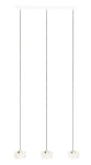 Lampa wisząca Lipari z trzema źródłami LED 22W, biała. Produkt zawieszony na cienkich czarnych linkach, z okrągłymi, przezroczystymi kloszami i złotymi detalami. Ujęcie frontalne, produkt wisi prosto pod sufitem.