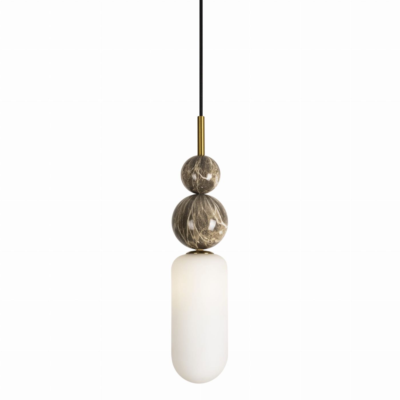 Lampa wisząca Nova 1xG9 w złotym wykończeniu, z trzema elementami: górna kula z wzorem w odcieniach brązu, środkowa kula z gładkim wykończeniem oraz dolna, matowa, owalna szklana część. Produkt zawieszony na czarnym przewodzie.