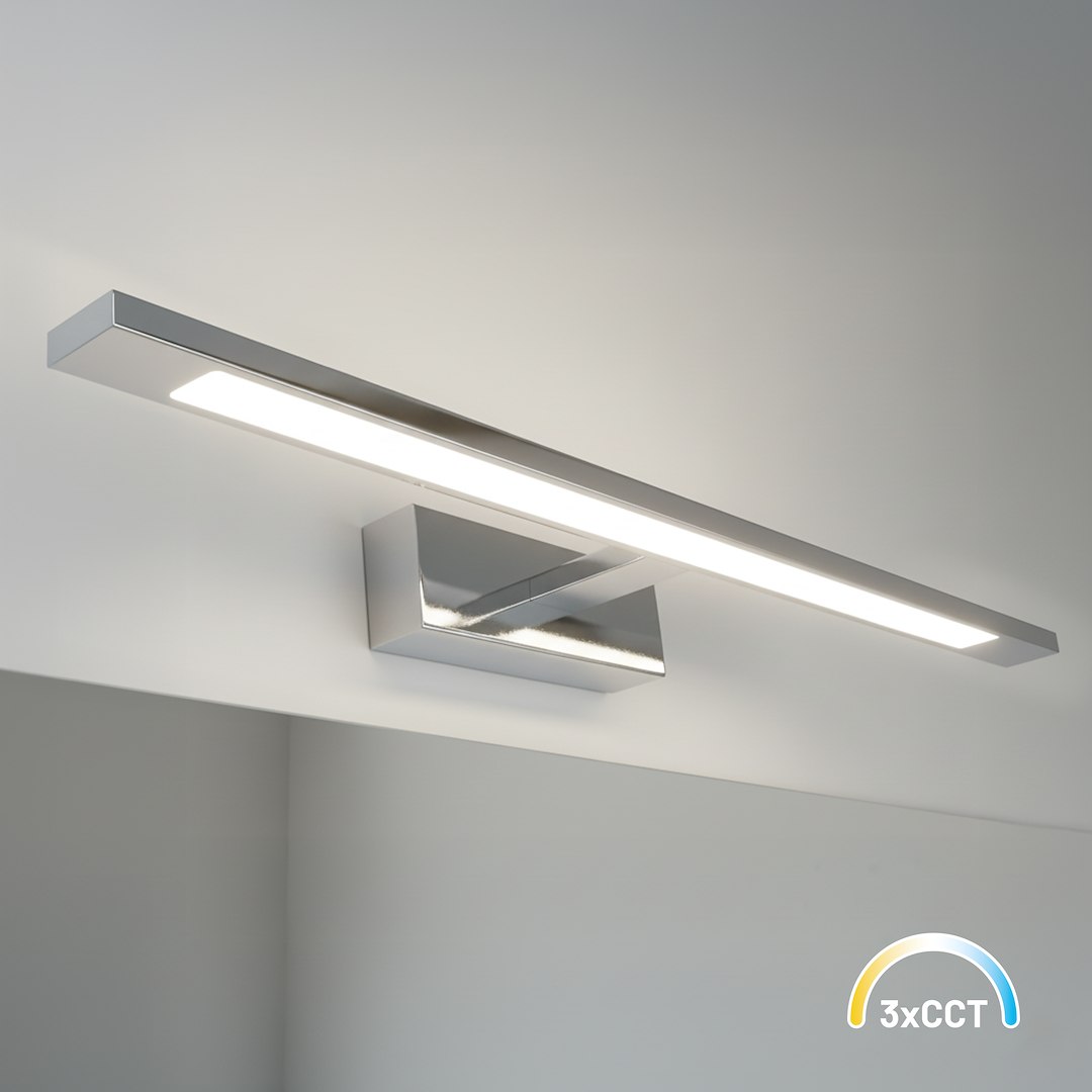 Kinkiet Klimt L60 LED 12W CCT w kolorze chromu, z prostokątną podstawą i cienką, poziomą oprawą świetlną. Produkt zamontowany na ścianie, emitujący światło w trzech temperaturach barwowych (CCT). Tło minimalistyczne, jasne.