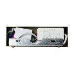 Kinkiet Klimt L40 LED 8W CCT IP44 w kolorze złotym, widok wnętrza z modułem LED i zasilaczem. Ujęcie z góry, ukazujące metalową obudowę oraz przewody elektryczne. Produkt zaprojektowany do montażu w wilgotnych pomieszczeniach.