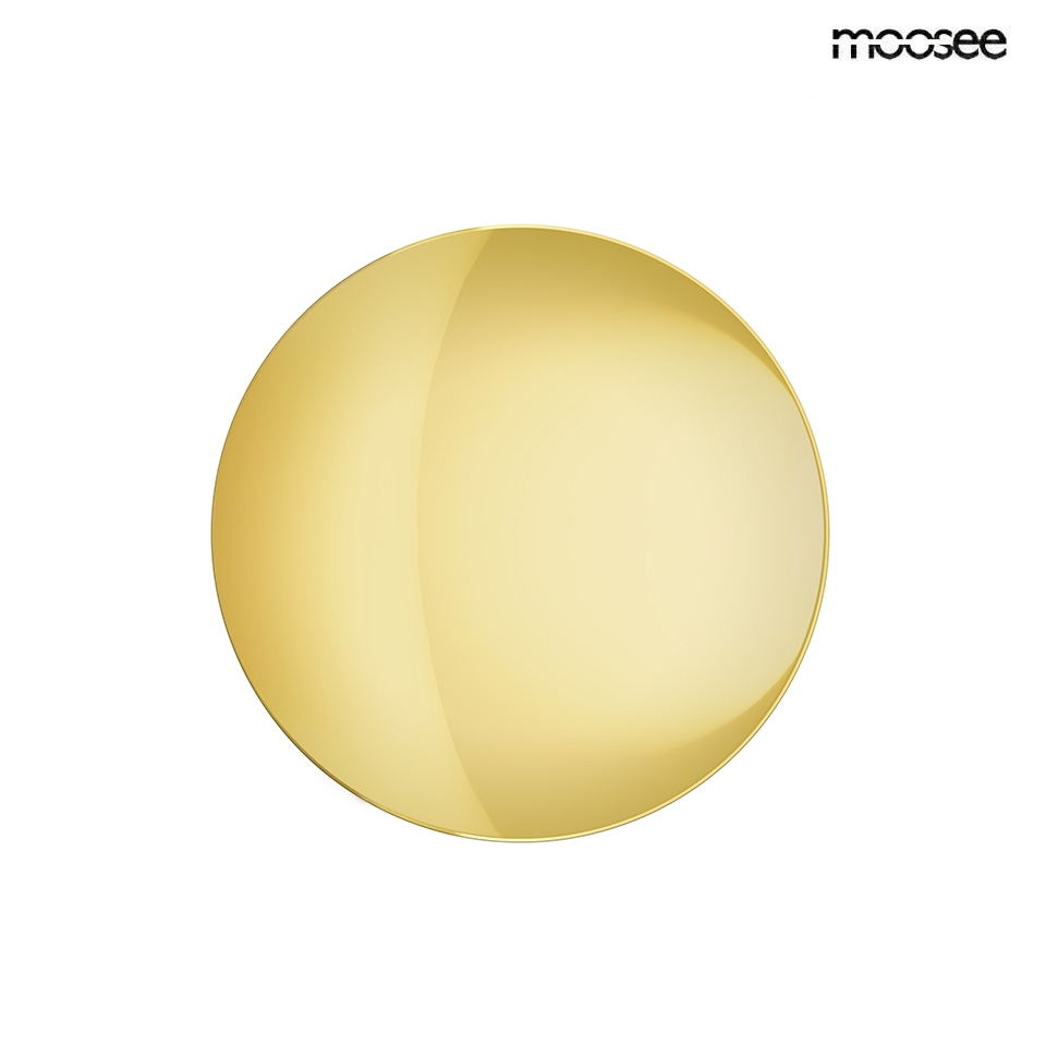 Kinkiet LED Shadow Sun 25 o mocy 3W, barwie światła 3000K, w kształcie okrągłej, złotej oprawy. Produkt ukazany frontalnie, z gładką, błyszczącą powierzchnią. Na górze widoczne logo marki moosee.