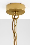 Złoty stropowy uchwyt żyrandola z widoczną metalową łańcuchową konstrukcją. Uchwyt jest okrągły, a linki z brązowego kabla wkomponowane są w złote ogniwa. Tło jest jasne, co podkreśla elementy lampy.