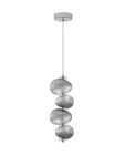 Lampa wisząca Tanvera z jednym źródłem LED 15W, chromowana z szarym kloszem o falistej fakturze. Ujęcie frontalne, produkt zawieszony na cienkim przewodzie, z okrągłą podstawą montażową. Idealna do nowoczesnych wnętrz.