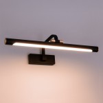Kinkiet Vinci L60 LED 15W w kolorze czarnym, o prostokątnym kształcie, zamontowany na ścianie. Posiada metalową obudowę, z widocznym źródłem światła LED o temperaturze barwowej 4000K. Stylowy element o stopniu ochrony IP44.