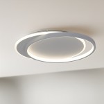 Lampa sufitowa LED Cordoba 30W 4000K w kolorze białym, o okrągłym kształcie, zawieszona na suficie. Ma dwie koncentryczne obręcze z subtelnym podświetleniem, idealna do nowoczesnych wnętrz.
