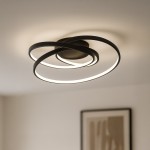 Lampa sufitowa LED Turner o mocy 32W, 4000K, w kolorze czarnym. Posiada dwa spiralne pierścienie z białym światłem, zamontowana na okrągłej podstawie. Widok z dołu, na gładkim, jasnym tle.