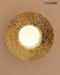 Kinkiet Soul 30 w kolorze złotym, z okrągłą podstawą i teksturowanym wykończeniem. Źródło światła G9 umieszczone w centralnej części, otoczone dekoracyjnym, wypukłym wzorem. Produkt zamontowany na ścianie, widok frontalny.