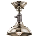 Lampa wisząca Cobson 1xE27 w kolorze polerowanego niklu. Okrągła, metalowa czasza z lekko matowym wykończeniem, widoczna żarówka. Uchwyt mocujący w kolorze szarym, zamontowana na suficie.