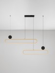 Lampa wisząca Turviano 2xLED 49W w kolorze czarnym i złotym, z dwiema podłużnymi oprawami w kształcie elipsy, zawieszonymi na cienkich linkach. Górna część czarna, z okrągłym detalem. Prosta, nowoczesna forma, idealna do wnętrz.