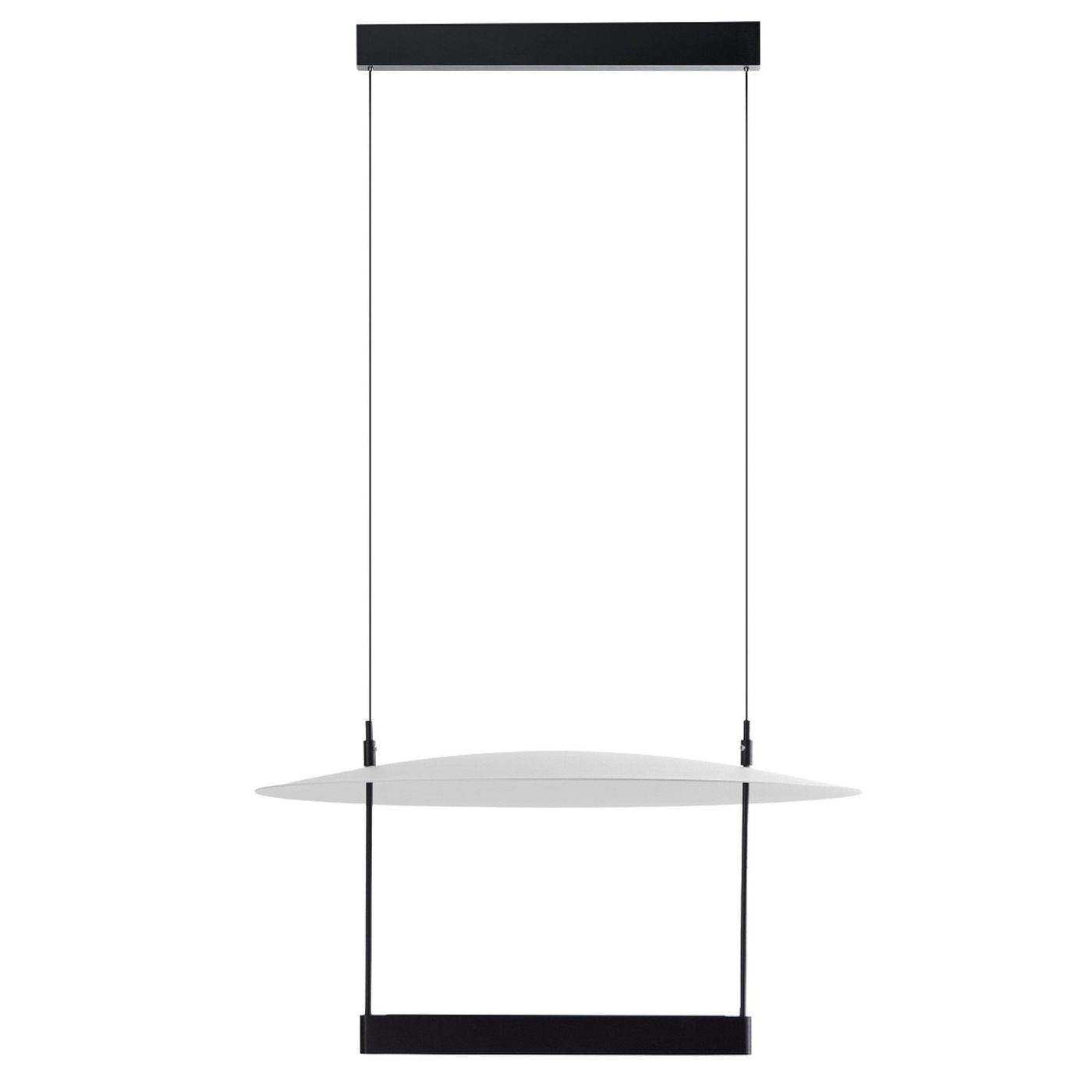 Lampa wisząca Portofino D80 w kolorze czarnym, z pojedynczym źródłem światła LED o mocy 39W. Posiada nowoczesny, minimalistyczny design z okrągłym kloszem i prostokątną podstawą, zawieszona na dwóch cienkich linkach.