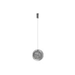 Lampa wisząca Euforia D16 z chromowanym wykończeniem, z zawieszeniem na cienkim sznurku. Okrągła obudowa z przezroczystym kloszem, w którym umieszczono diodę LED 6W. Produkt wisi pionowo, na jednolitym tle.