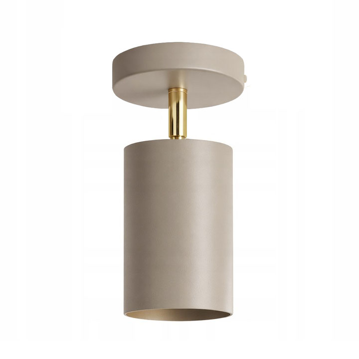 Lampa sufitowa Spoti w kolorze kaszmiru z złotym elementem, o cylindrycznym kształcie, montowana na suficie. Wyposażona w oprawę GU10, prezentuje minimalistyczny design, idealna do nowoczesnych wnętrz.