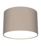Lampa sufitowa Dixie w kolorze kaszmiru z oprawą na 1 żarówkę GX53. Ma cylindryczny kształt, matową powierzchnię i jest zamontowana w pozycji wiszącej, z białym wnętrzem dla lepszego rozproszenia światła.