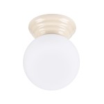 Beżowa lampa sufitowa Zori z okrągłym kloszem, wykonana z matowego szkła. Ujęcie frontalne, lampa zamontowana na suficie, przeznaczona do stosowania w pomieszczeniach o podwyższonej wilgotności (IP44).