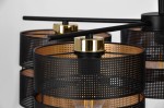 Lampa sufitowa Malavi z pięcioma oprawami E27, czarna, z perforowanymi kloszami i złotymi detalami. Ujęcie z bliska, pokazujące detal struktury oraz mocowanie. Idealna do nowoczesnych wnętrz.