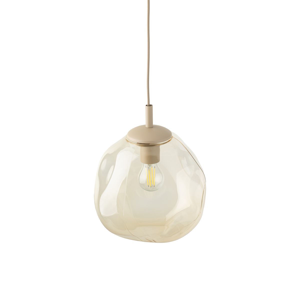 Beżowa lampa wisząca Lava Sabia D25 z kloszem o organicznym kształcie, zawieszona na cienkim przewodzie. Widoczna żarówka E27 w środku. Klosz wykonany z przezroczystego materiału, delikatnie odbijającego światło.