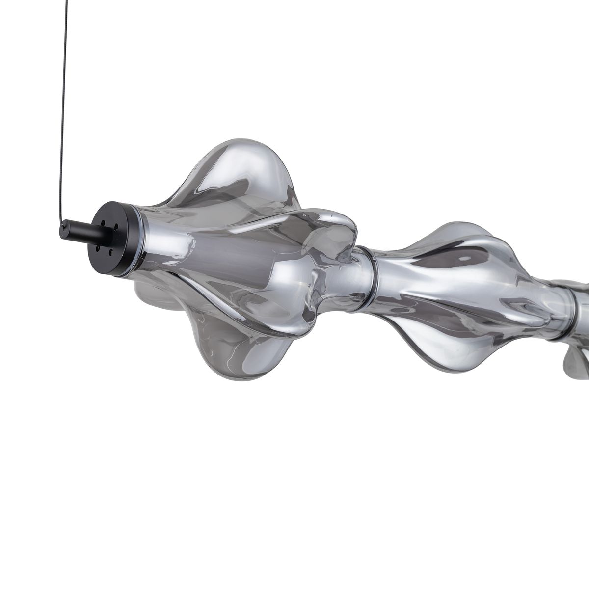 Lampa wisząca LED Elva, 30W, 3000K, w kolorze czarnym i grafitowym. Oświetlenie w unikalnym, organicznym kształcie z przezroczystym kloszem. Zawieszona na cienkim przewodzie, ukazuje nowoczesny design.