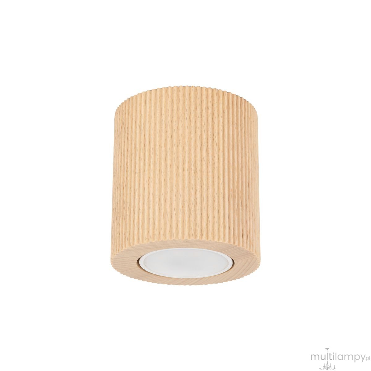 Lampa sufitowa Eve Corte w kolorze naturalnego buku, o cylindrycznym kształcie z rowkowaną teksturą. Umożliwia montaż jednej żarówki GU10, prezentowana z frontalnego ujęcia na jednolitym tle.