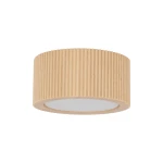 Lampa sufitowa Eve Corte z kloszem w kolorze naturalnego buku, o cylindrycznym kształcie i teksturze w poziome rowki. Wyposażona w oprawę na żarówkę GX53, montowana na suficie, z białym, okrągłym elementem dyfuzora.