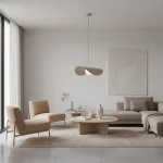 Lampa wisząca Ritual L w kolorze mokka, z jedną oprawą G9, o eleganckim, organicznym kształcie. Zawieszona na cienkim kablu w minimalistycznym wnętrzu z beżowymi meblami, na tle jasnej ściany i dużych okien.