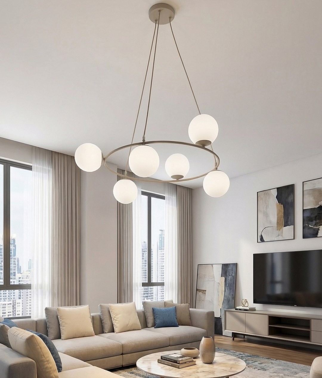 Lampa wisząca Azura 6xE14 w kolorze mokka i białym, z sześcioma okrągłymi kloszami z matowego szkła, zawieszona na metalowej konstrukcji. Widoczna w nowoczesnym wnętrzu z sofą i telewizorem.