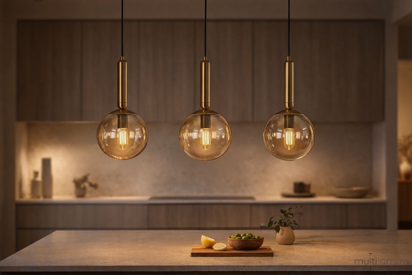 Yuki lampa wisząca 3xE14 czarna bursztynowy K-5866