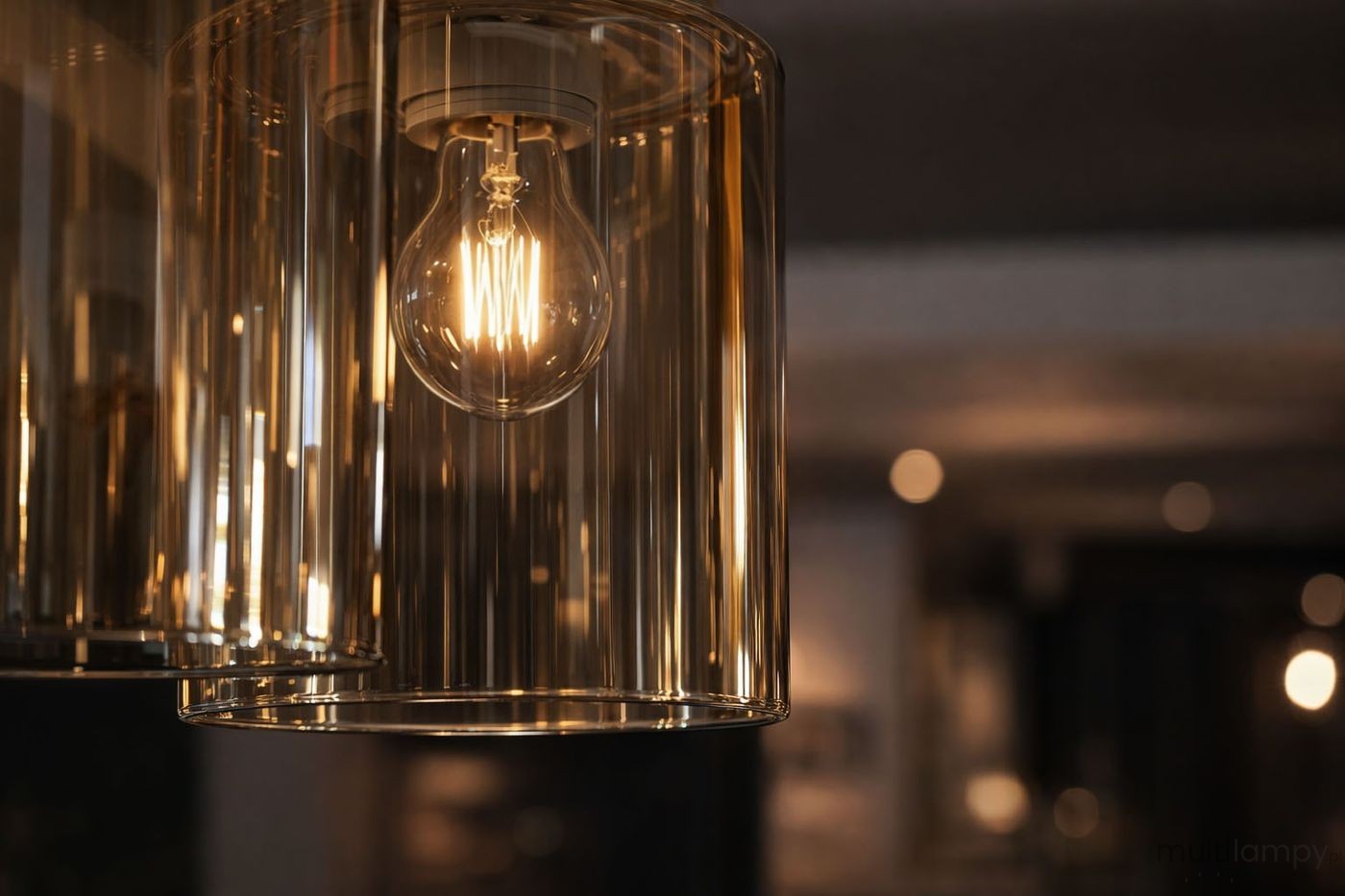 Aigo lampa wisząca 2xE27 czarna bursztynowy K-5876